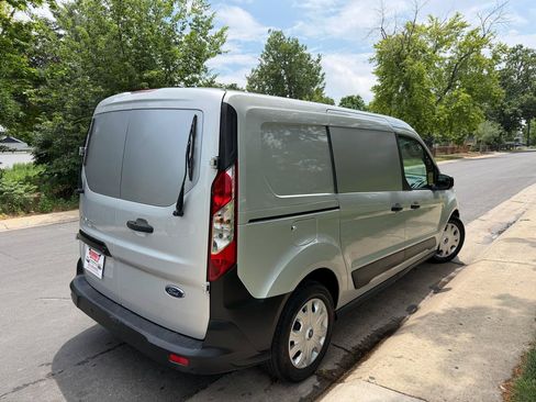Used 2022 Ford Transit Connect XL FWD image 5