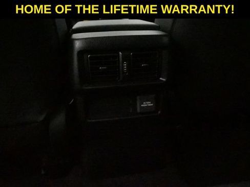 Used 2025 Toyota 4Runner Limited AWD/4WD image 34