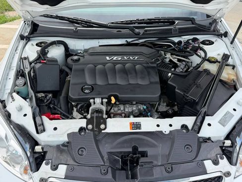 Used 2012 Chevrolet Impala LTZ FWD image 28