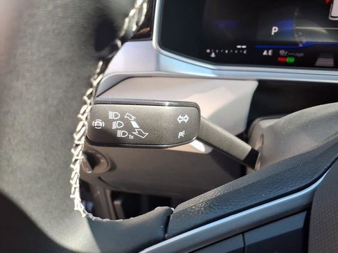 New 2026 Volkswagen Taos SE AWD/4WD image 15