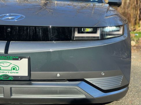 Used 2023 Hyundai Ioniq 5 Limited image 3