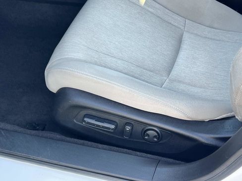 Certified 2023 Honda Accord EX image 17