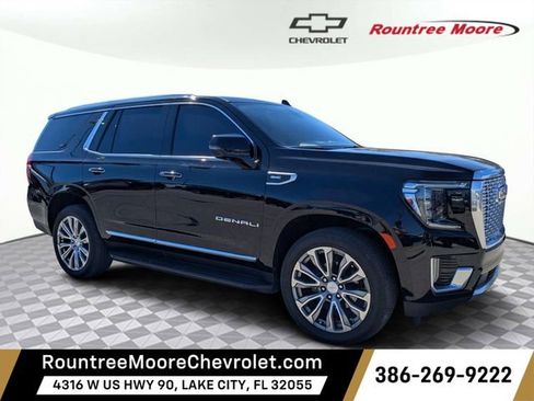 Used 2021 GMC Yukon Denali image 1