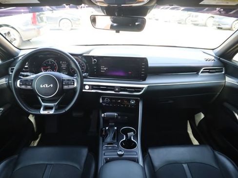 Used 2022 Kia K5 GT-Line FWD image 11