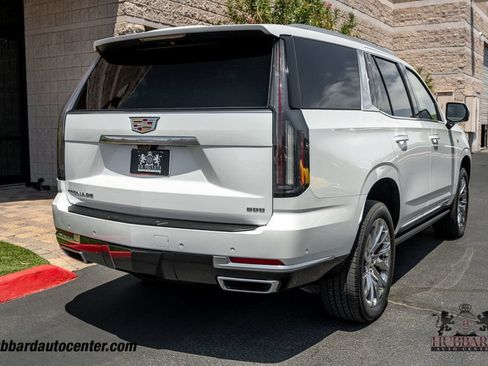Used 2025 Cadillac Escalade Premium Luxury w/ Touring Package AWD/4WD image 36