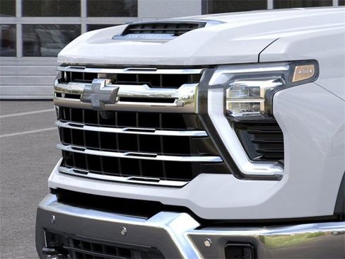 New 2026 Chevrolet Silverado 2500 LTZ w/ LTZ Premium Package image 13