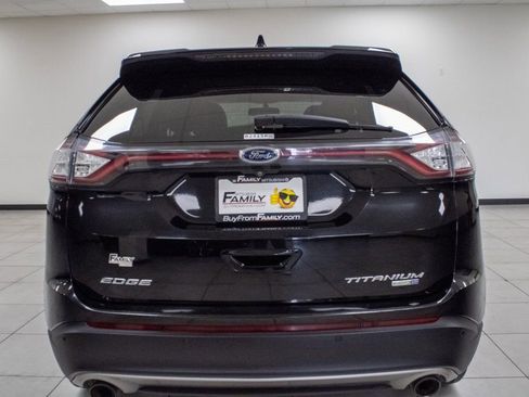 Used 2018 Ford Edge Titanium w/ Technology Package image 5