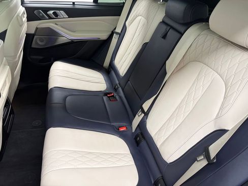 Used 2022 BMW X5 M50i w/ Executive Package AWD/4WD image 36