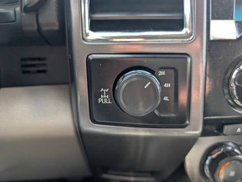 Used 2016 Ford F150 XLT w/ Equipment Group 302A Luxury AWD/4WD image 15