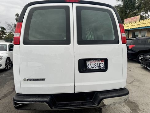 Used 2019 Chevrolet Express 2500 w/ Driver Convenience Package image 2