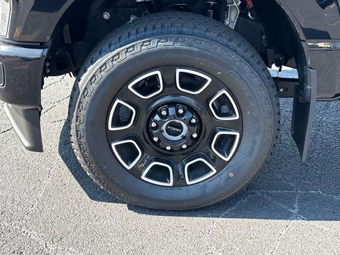 New 2025 Ford F250 Platinum AWD/4WD image 11