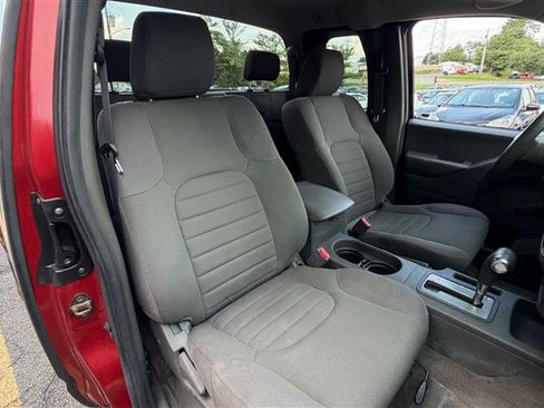 Used 2015 Nissan Frontier S RWD image 16