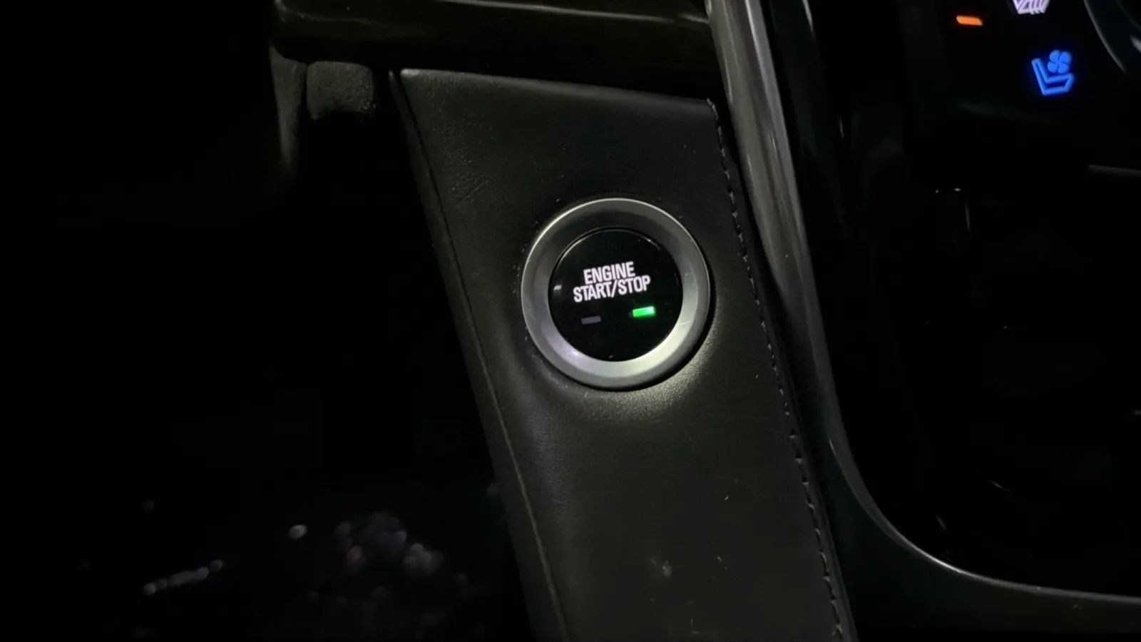 Used 2019 Cadillac Escalade Platinum RWD image 15