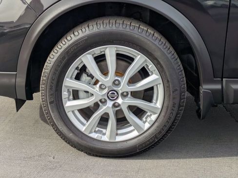 Used 2020 Nissan Rogue Sport SV w/ All-Weather Package image 22