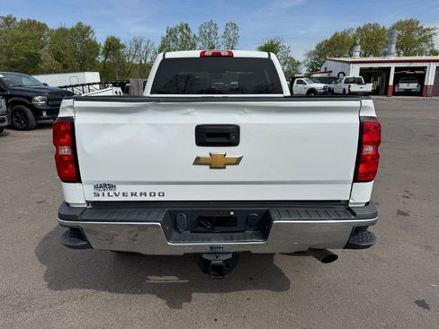 Used 2017 Chevrolet Silverado 2500 W/T w/ WT Fleet Convenience Package AWD/4WD image 4
