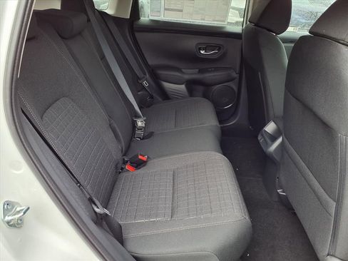 New 2026 Honda HR-V LX image 11