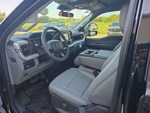 New 2026 Ford F250 XL w/ 360-Degree Camera Package image 14