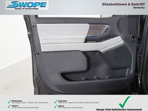 New 2026 Ford Expedition Max Platinum image 14