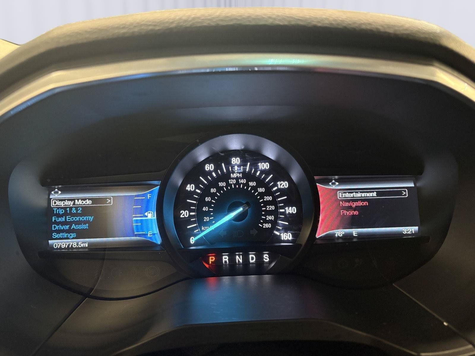 Used 2018 Ford Edge Titanium w/ Equipment Group 301A AWD/4WD image 36