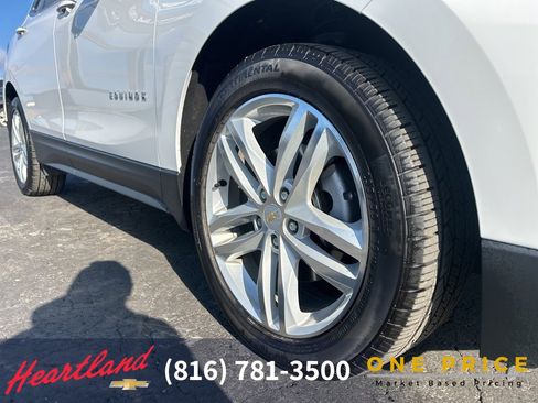 Used 2018 Chevrolet Equinox Premier image 11