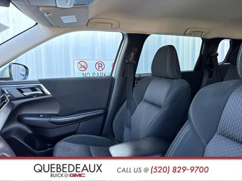 Used 2022 Mitsubishi Outlander ES image 11