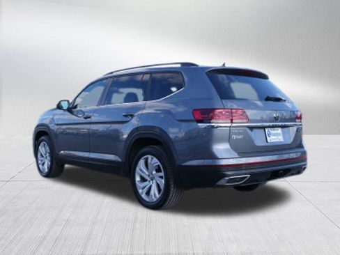 Used 2021 Volkswagen Atlas SE w/ Towing Package image 5
