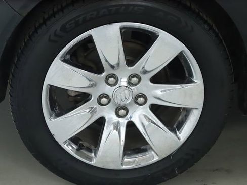 Used 2012 Buick Regal Leather image 45