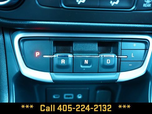 Used 2024 GMC Terrain SLE FWD image 36