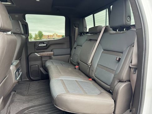 Used 2021 GMC Sierra 1500 Denali w/ Technology Package AWD/4WD image 21