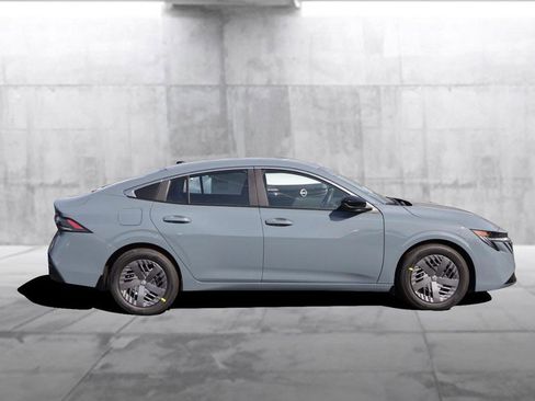 New 2026 Nissan Sentra SV w/ Floor Mat Package FWD image 5