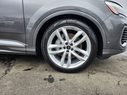 Certified 2025 Audi Q7 3.0T Premium Plus w/ Premium Plus Package image 15