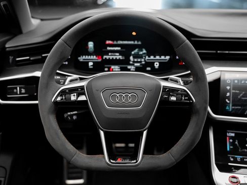 Used 2022 Audi RS 6 image 41