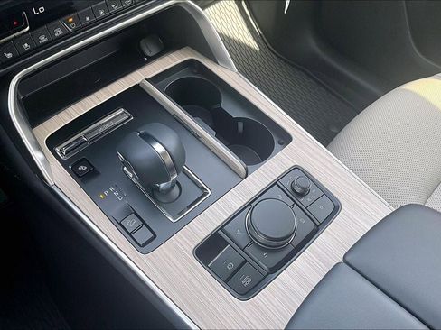 New 2026 MAZDA CX-90 Plug-In Hybrid w/ Preferred image 17