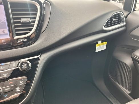 New 2026 Chrysler Voyager LX image 24