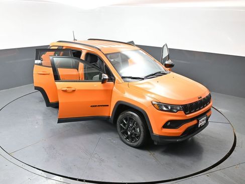 New 2026 Jeep Compass Latitude AWD/4WD image 47