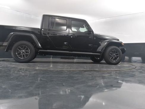 New 2025 Jeep Gladiator Sport image 49