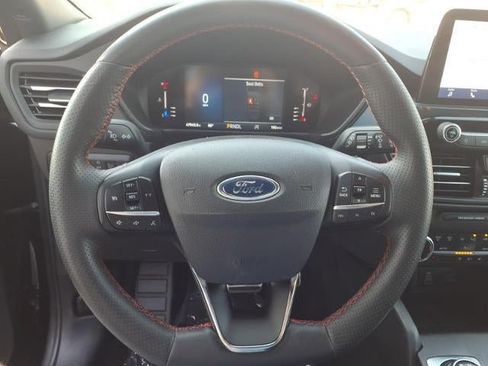 Used 2024 Ford Escape ST-Line AWD/4WD image 8
