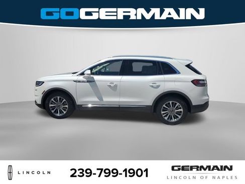 Certified 2023 Lincoln Nautilus Reserve FWD image 10