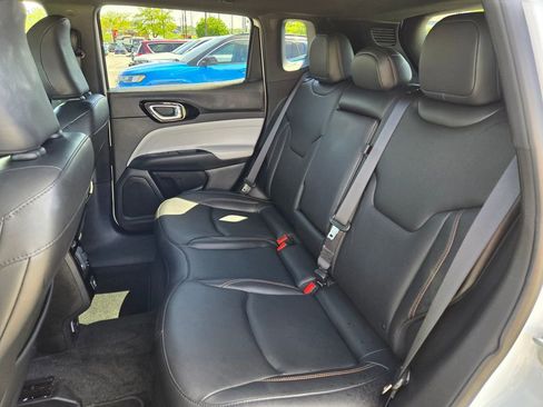 Used 2024 Jeep Compass Limited AWD/4WD image 24