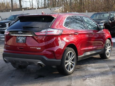 Used 2019 Ford Edge Titanium w/ Equipment Group 301A image 13