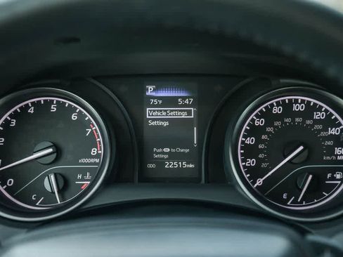 Used 2023 Toyota Camry SE image 24