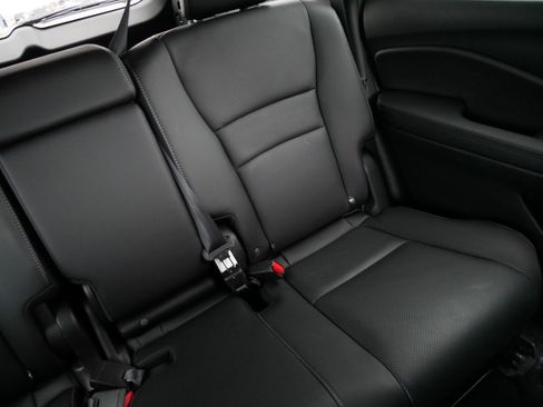 Used 2023 Honda Passport EX-L image 14