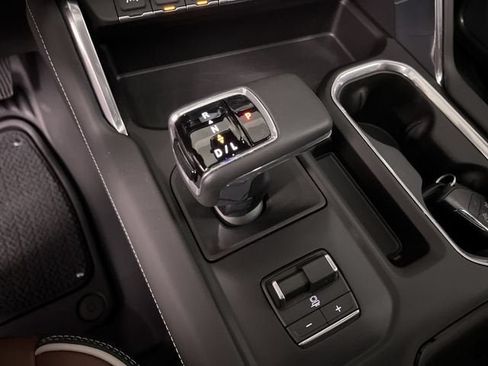 Certified 2026 GMC Sierra 1500 Denali Ultimate AWD/4WD image 16