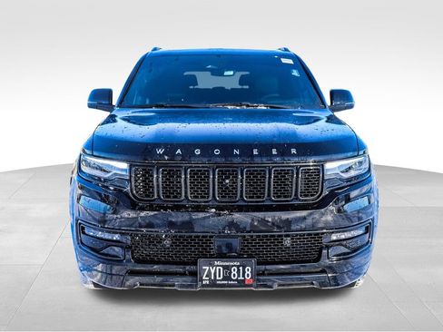 Used 2023 Jeep Wagoneer L Series III w/ Premium Group I image 8