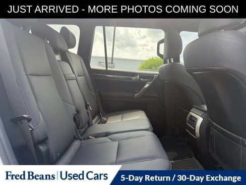 Used 2023 Lexus GX 460 Premium w/ Premium Package AWD/4WD image 17