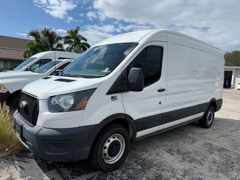 Used 2020 Nissan NV 2500 S image 4