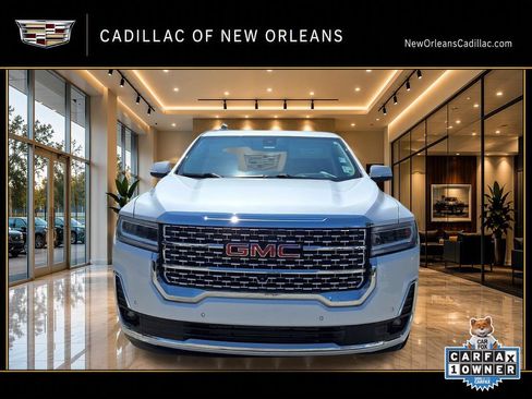 Used 2023 GMC Acadia Denali w/ Denali Ultimate Package FWD image 9