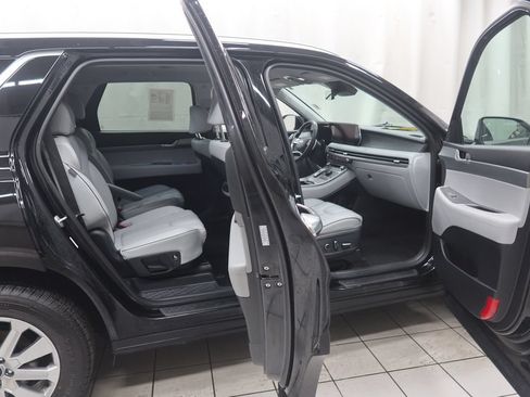 Used 2023 Hyundai Palisade SEL AWD/4WD image 9