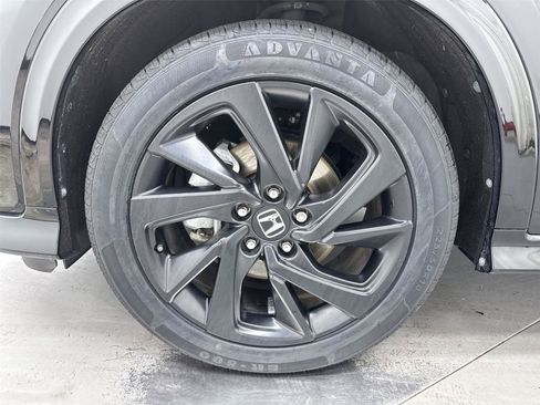 Used 2021 Honda HR-V Sport image 10