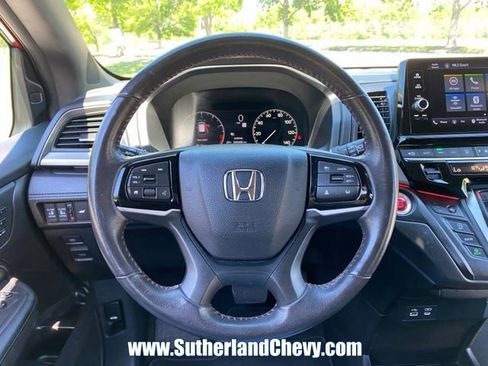 Used 2025 Honda Odyssey Sport-L image 19